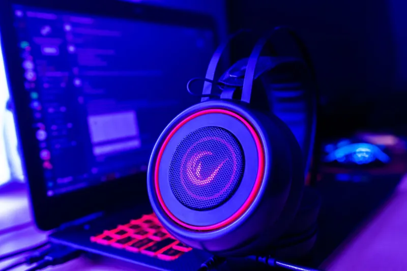 Portátil gaming o torre: calculamos el gasto real de 12 meses para saber cuál sale más barato